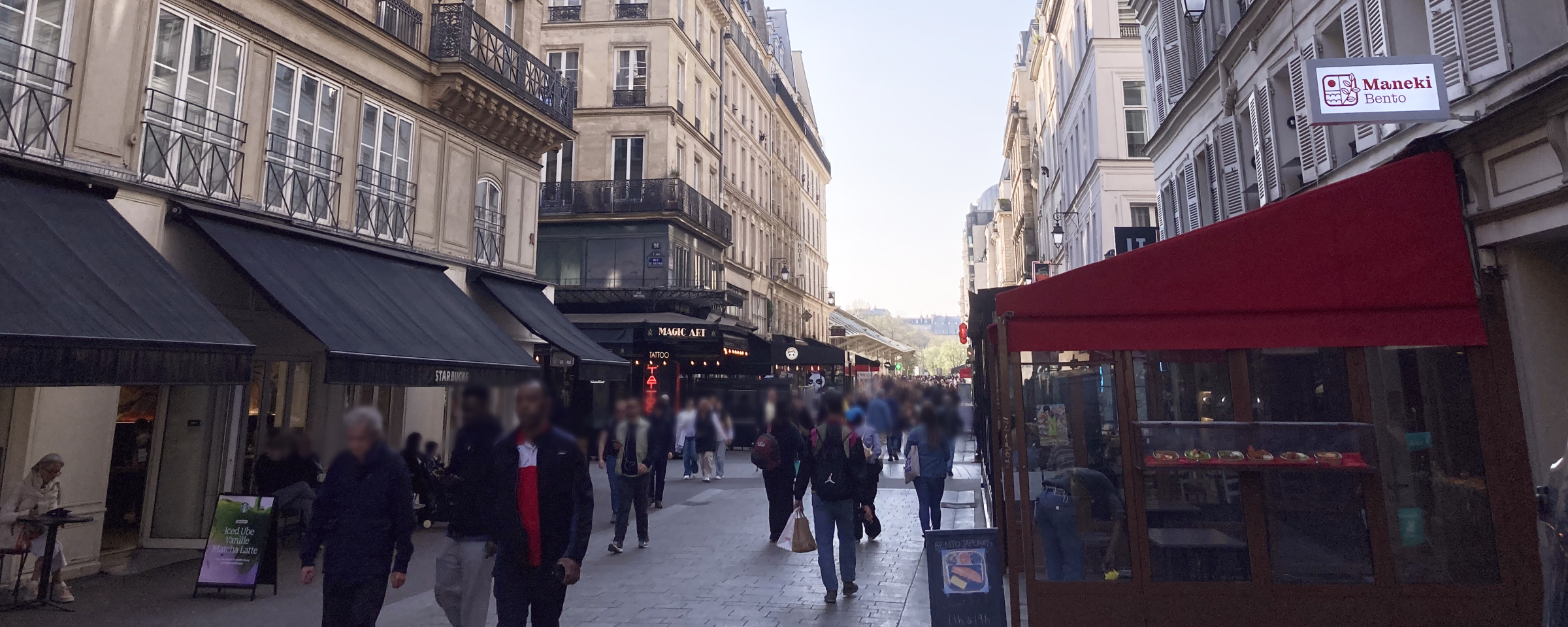 まねき食品パリ店